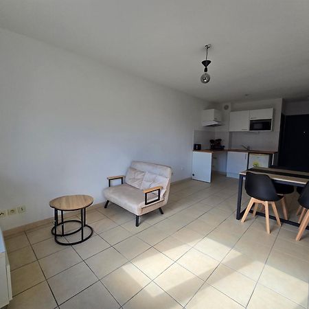 Appartement Dans Residence Avec Piscine Agde Exterior photo